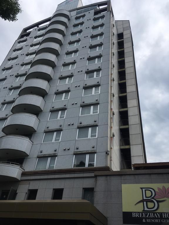 Breezbay Hotel & Resort Геро Екстериор снимка