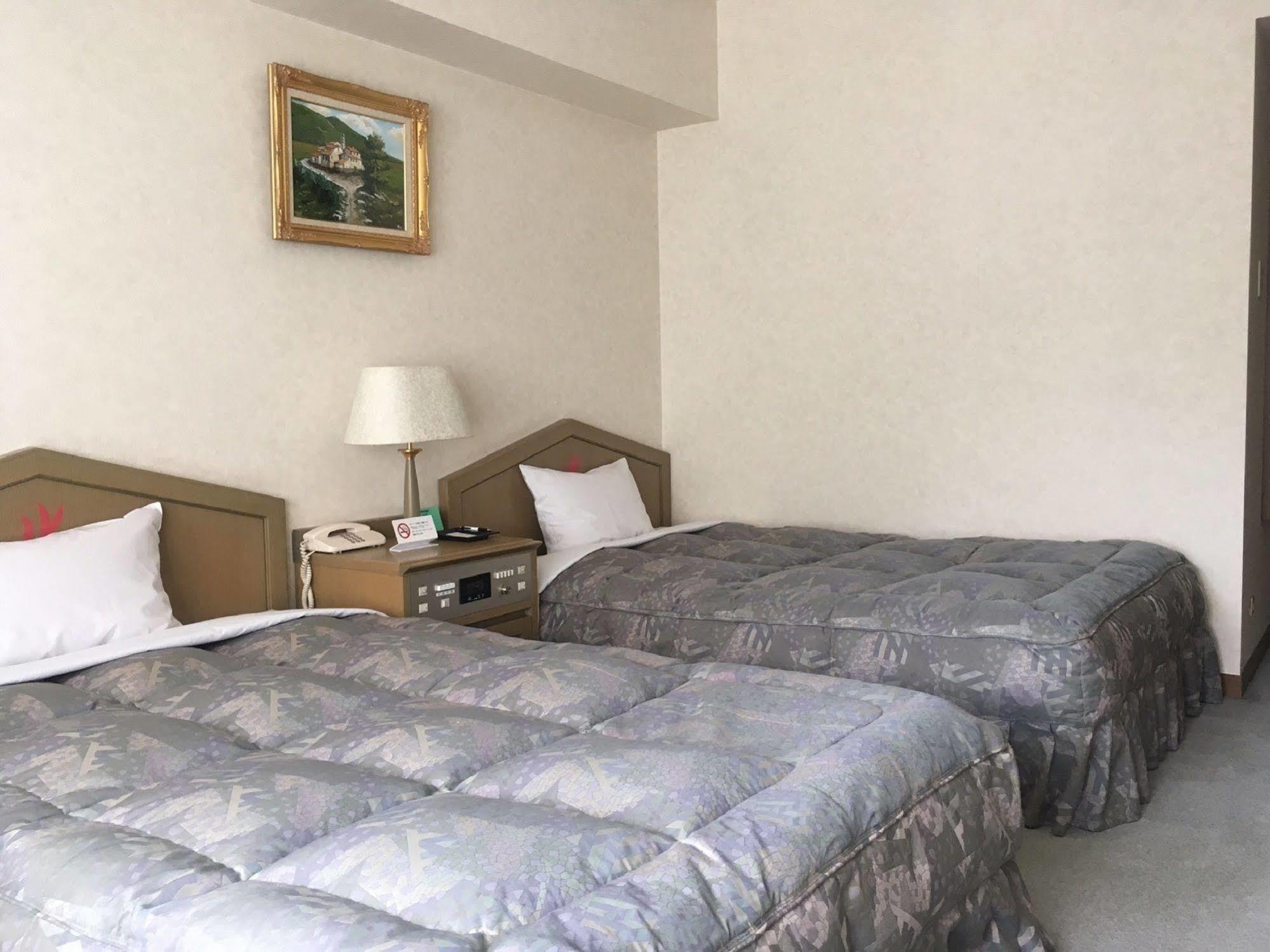 Breezbay Hotel & Resort Геро Екстериор снимка