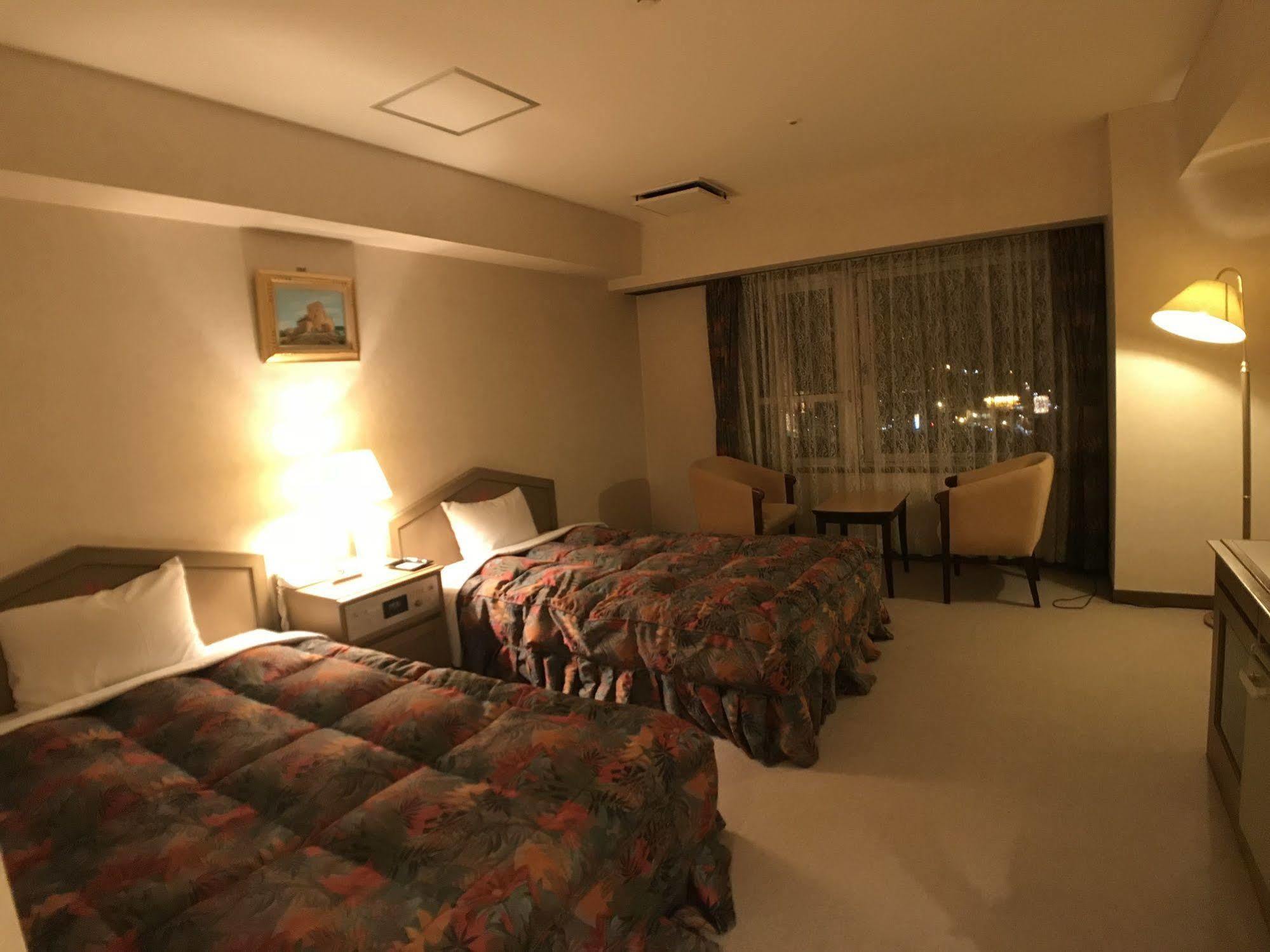Breezbay Hotel & Resort Геро Екстериор снимка