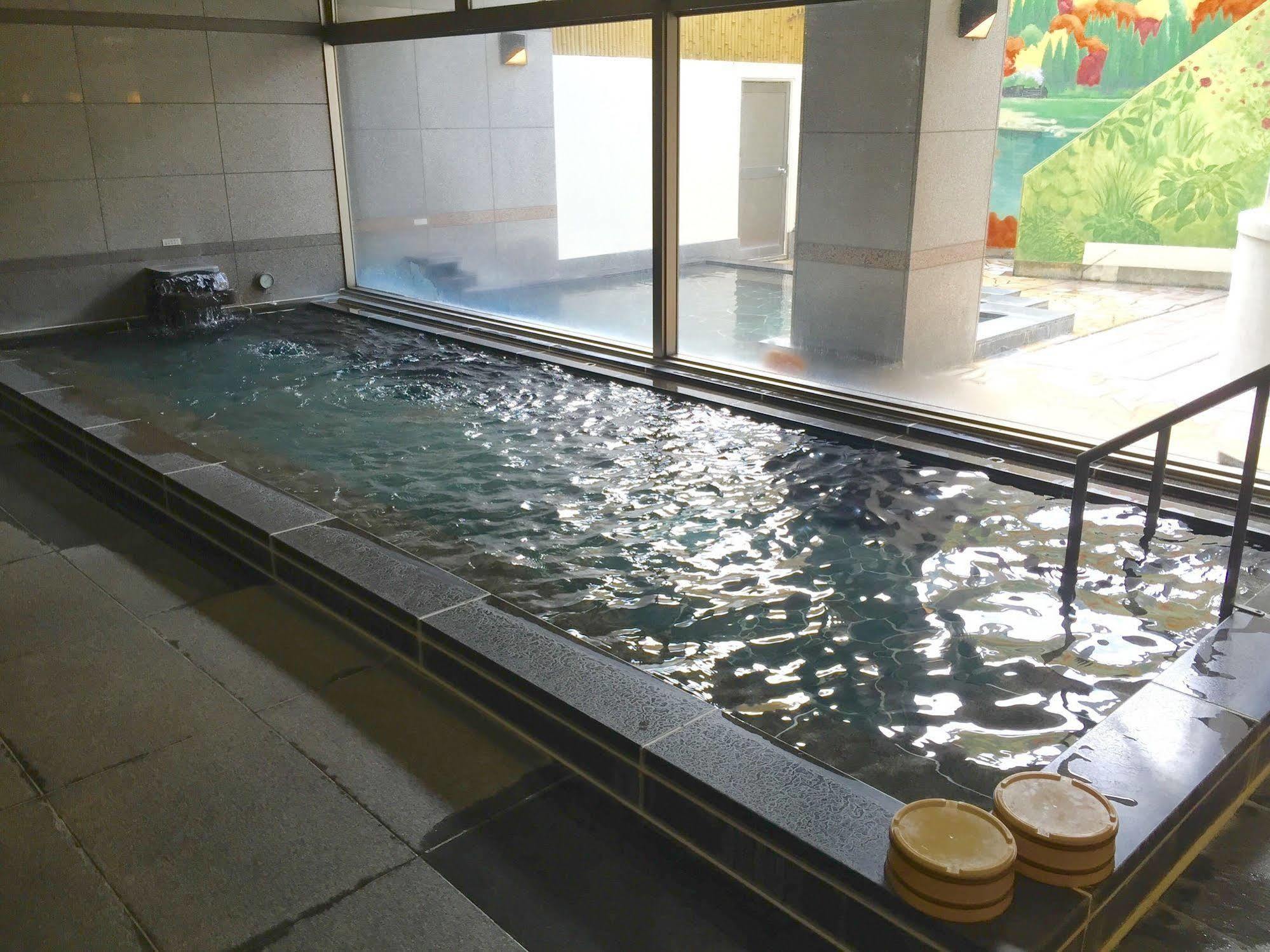 Breezbay Hotel & Resort Геро Екстериор снимка